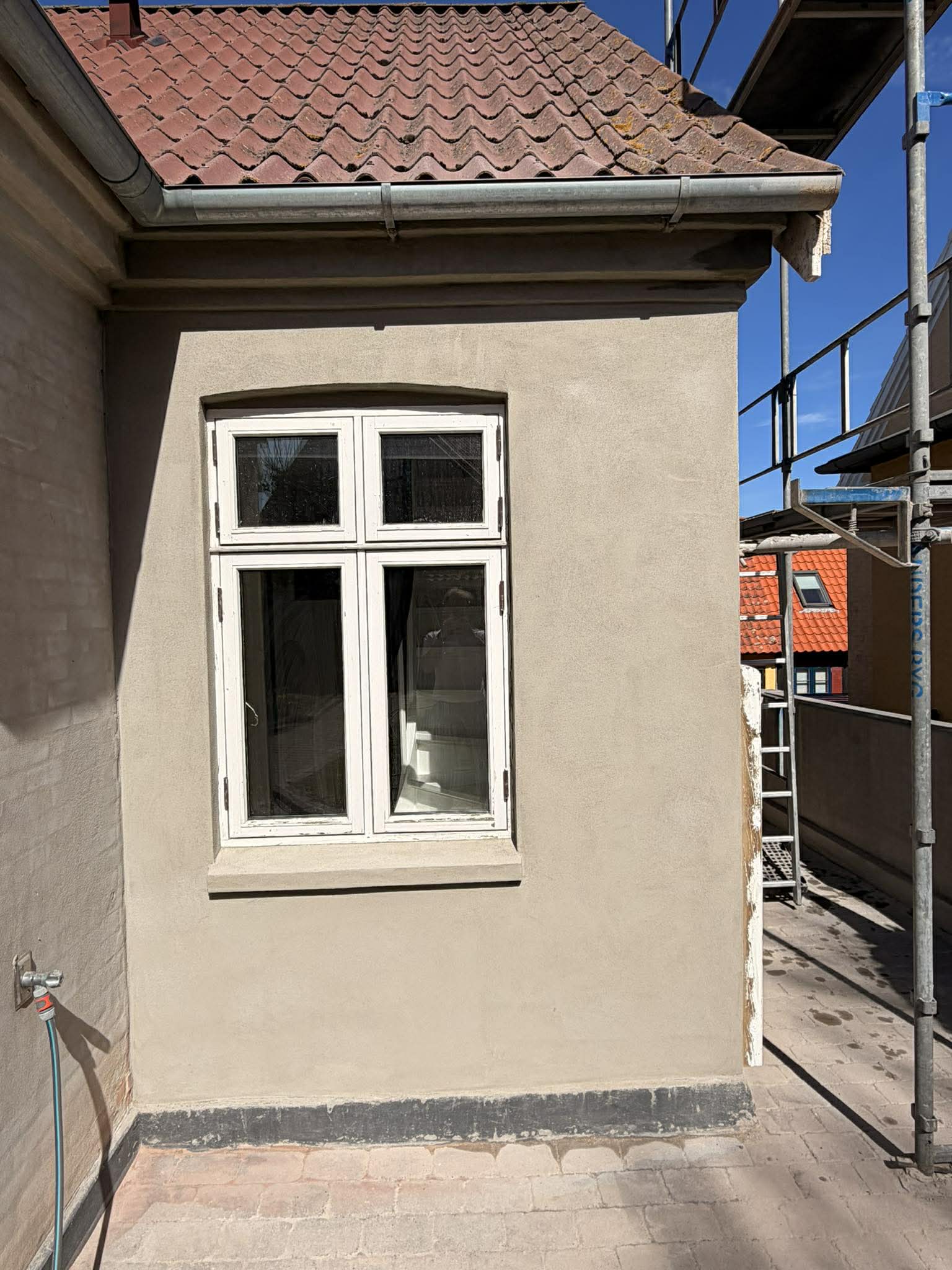 Murer vandskuring efter